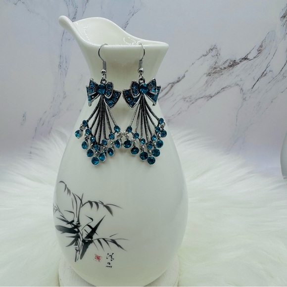 Chandelier Bow Rhinestone Statement Earrings in Blue - Picture 4 of 4